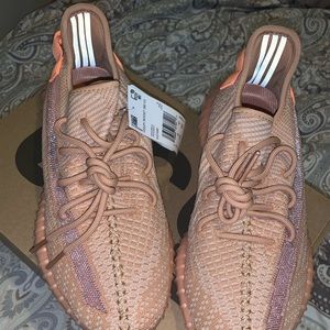 Adidas Yeezy Boost 350 V2 CLAY Mens